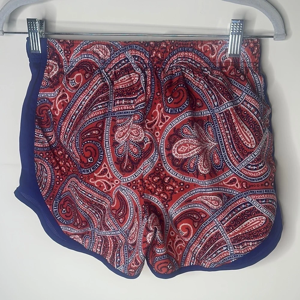 Nike Dri Fit Women's Paisley Print Shorts - Blue and Red size S EUC